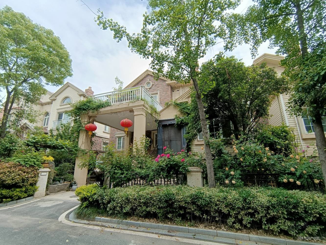 新田城350平下沉式别墅300万