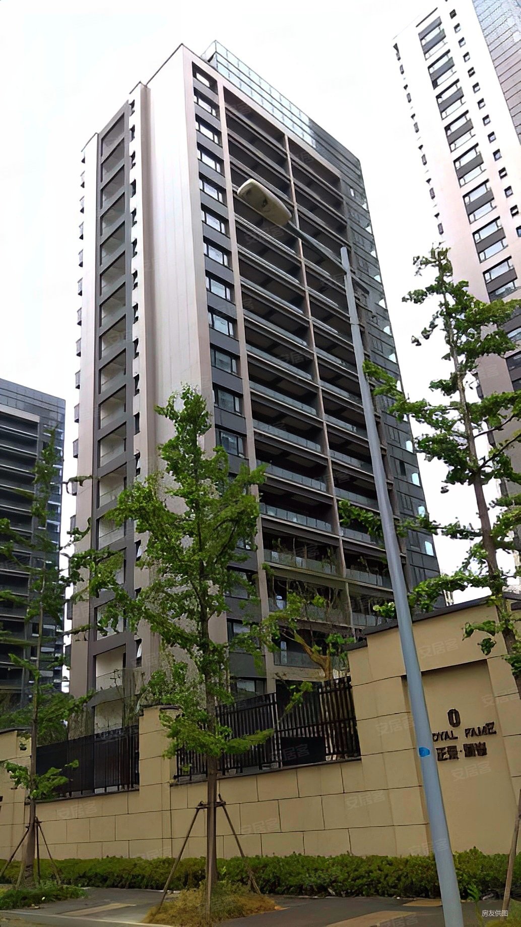 正荣润峯3室2厅1卫99.5㎡南北510万