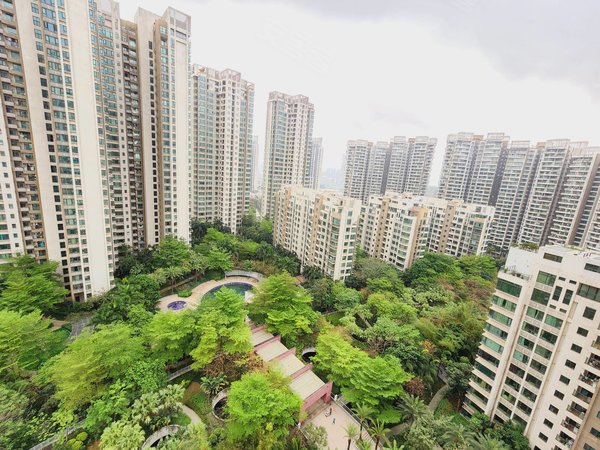 珠海香洲南屏华发世纪城四期世纪城四期  大三房 精装全齐  拎包入住