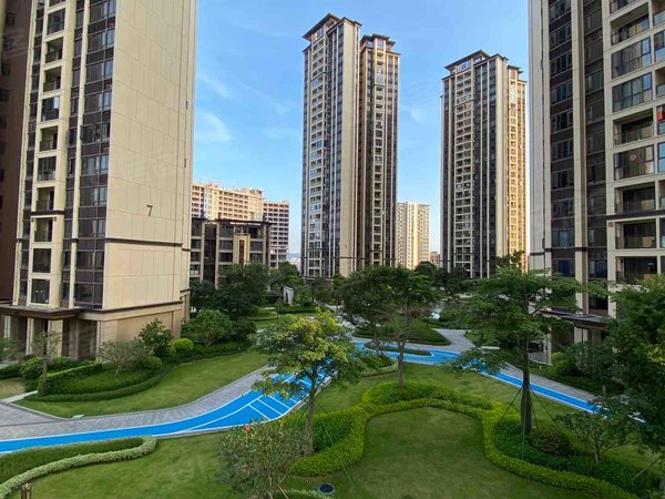 珠海金湾航空新城龙光玖誉湾品牌家私家电 拎包入住 有钥匙随时看房