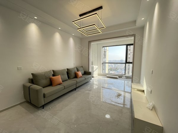 南阳宛城万达坊东青紫郡东青紫郡 3室2厅1卫 120平 南北通透 2200元