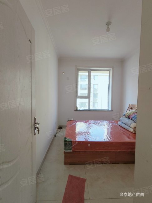 西城华府南北通透新装短住