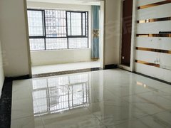 黔南龙里兴隆路出租龙里龙泉花园四室两厅两卫,适合有家电家具的承租出租房源真实图片