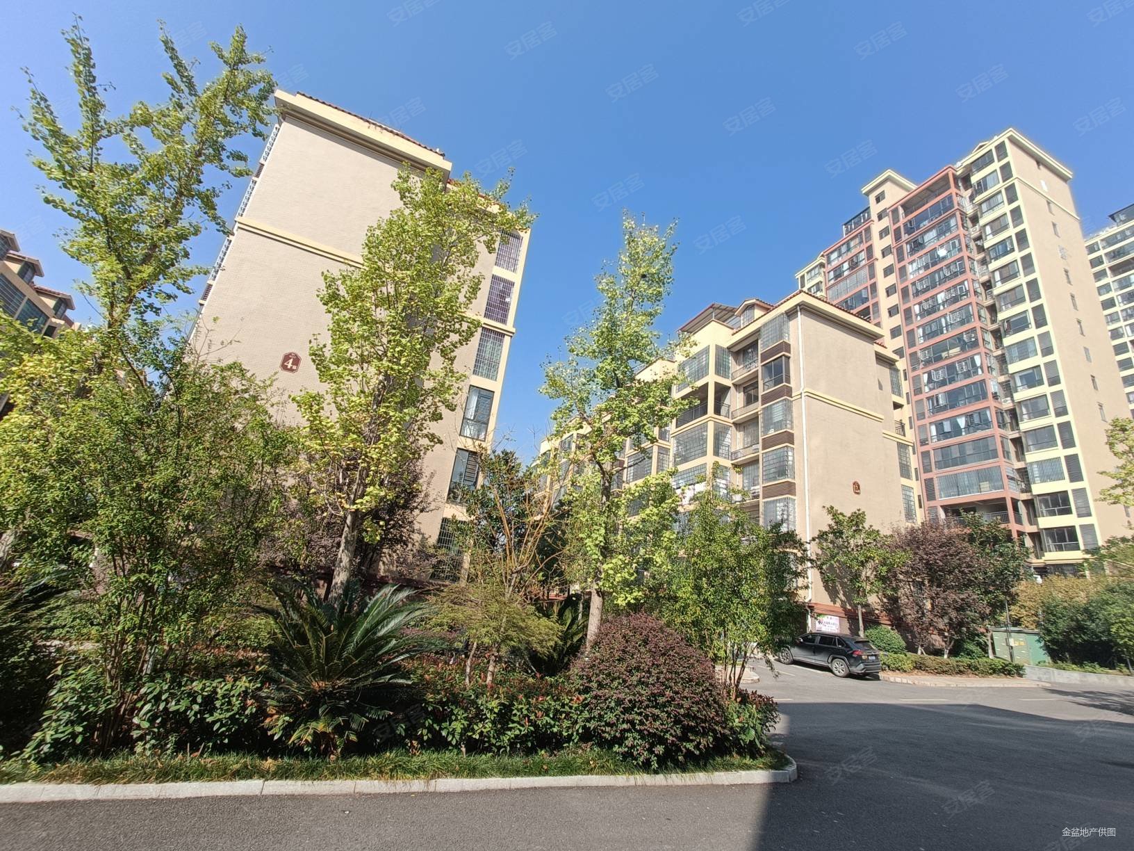 房东降价急售翰林御景4房2厅2卫南北通透户型