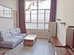 乌鲁木齐沙依巴克阿勒泰路可短租可押一付一大修厂QQ公寓复式公寓1800出租房源真实图片