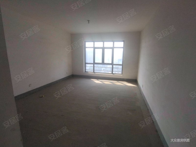 单价1.45w世贸顶复带带平台户型方正南北通透,世贸公馆二手房,510万,5