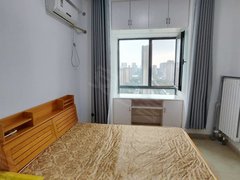 海潮汇公寓精装修一室1000元，民水民电，有暖气
