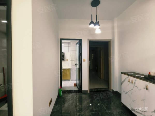 峨眉长岛3室2厅1卫80㎡南北30.5万
