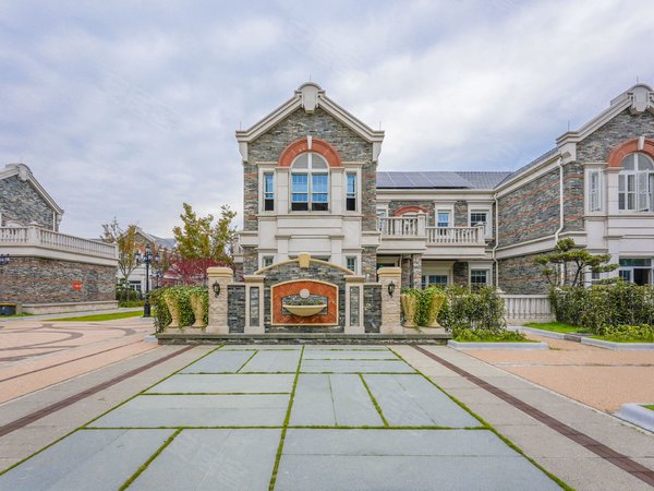 上海浦东张江斯坦福花园新出丨豪华装修独栋别墅丨石库门风格丨实拍图