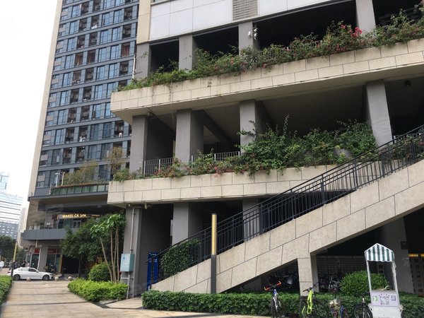 深圳龙岗龙岗中心城万科广场v寓龙城广场地铁口,业主着急租,看房方便