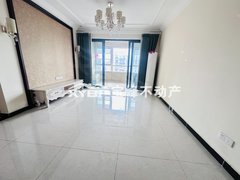 信阳羊山新区恒大名都3室 整租 精装 恒大翡翠华庭 117平 采光通透 配套齐全出租房源真实图片