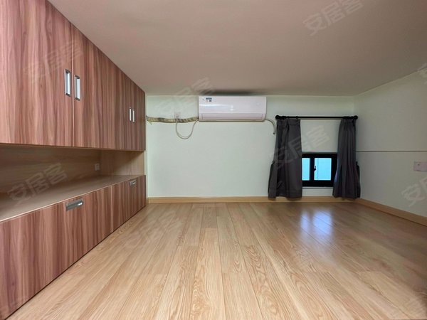 地铁上建万达茂商圈网红复式公寓两房精装全配拎包入住,青浦租房-上海