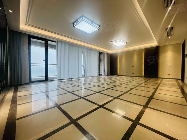 武汉汉阳鹦鹉复地海上海一线正看江景房 220大平层 顶端武汉豪宅 全屋