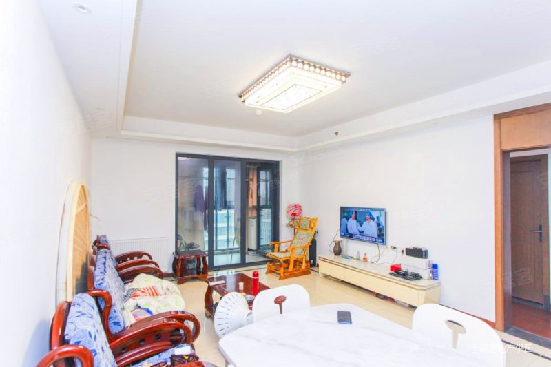 纽宾凯公园里 二环内,纽宾凯公园里二手房,198万,3室2厅,2卫,135.