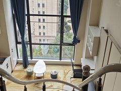 高佳西城国际 单身公寓 复式楼 精装修 60平 拎包入住
