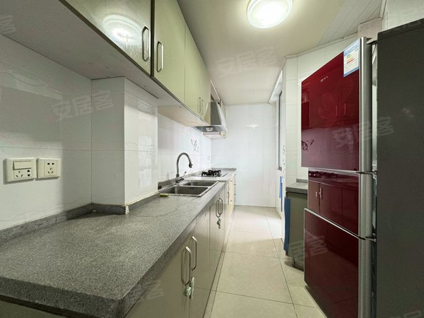 【多图】丽湾国际,吴江老城租房,丽湾国际 2室2厅包物业 精装 湖景