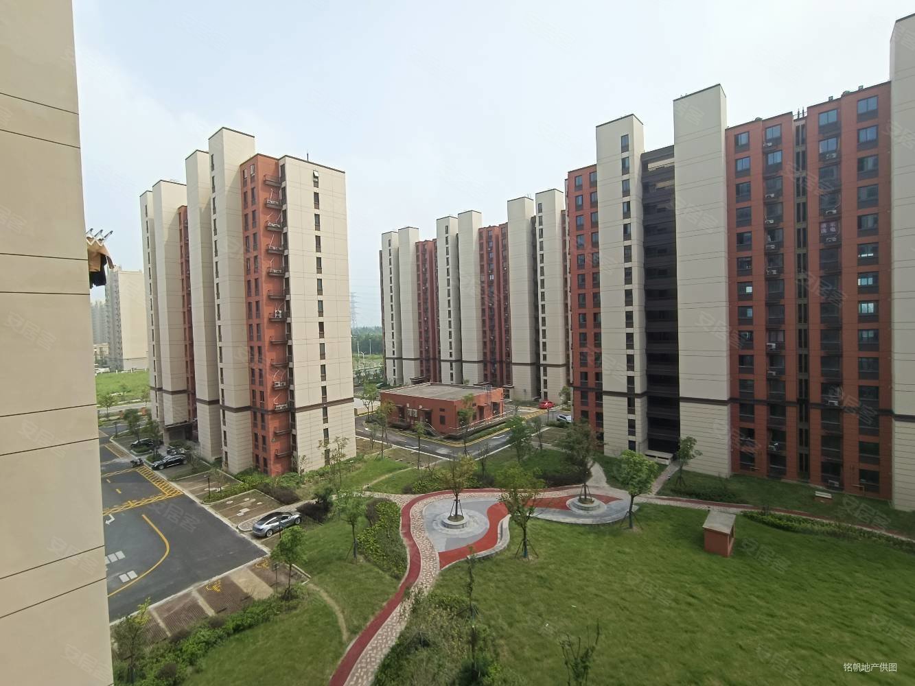 松南城蔷薇苑毛坯三房出售,业主置换,诚心出售,紧邻9号地铁线