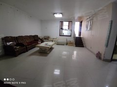 济南市中济微路白马家园   矮层   适合家人多的  四个卧室三个空调出租房源真实图片