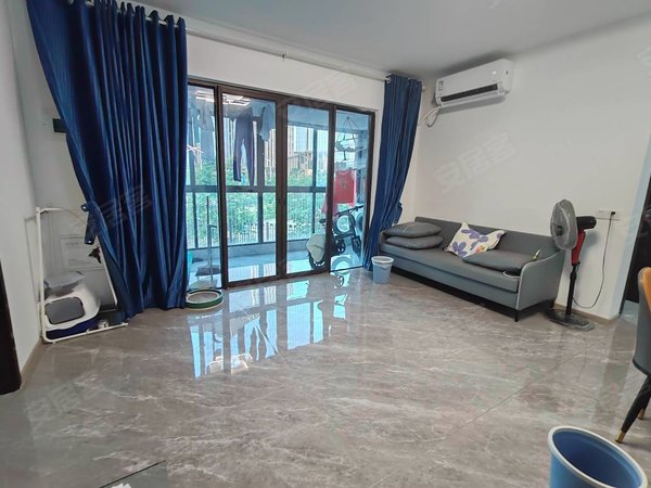 福州仓山火车南站中建香樟南岸山姆超市 陪读学校 精装四房两卫两阳台