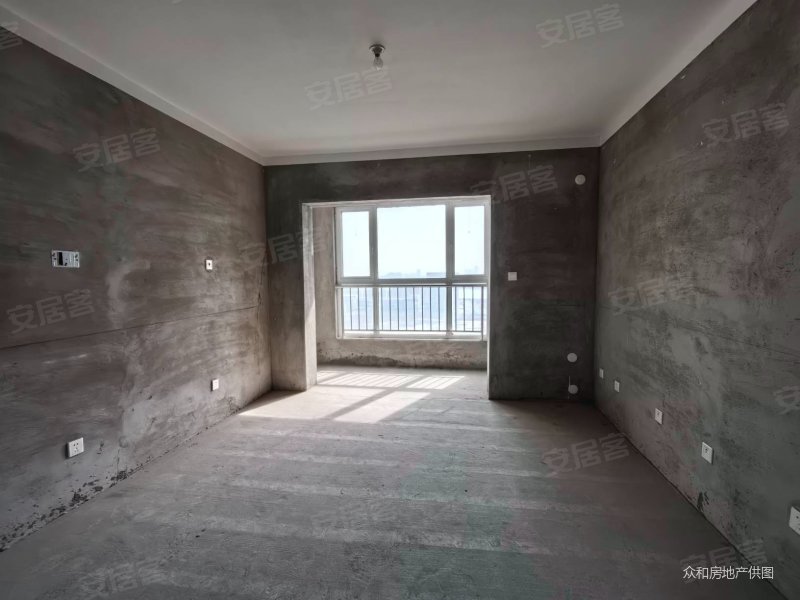 瞰海轩南北通透满五诚心出售