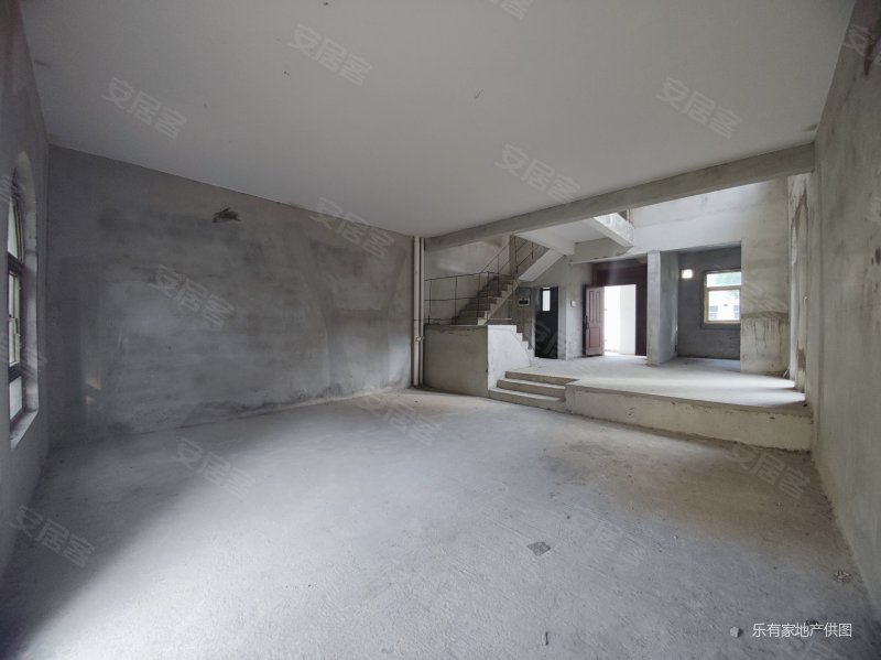 非假价 炒股失败 凯旋别墅单边位 带超大地下室 中信凯旋公馆 别墅 二手房 450万 6室3厅 5卫 218平米 中山安居客 非假价 炒股失败 凯旋别墅单边位 带超大地下室 中信凯旋公馆 别墅 二手房 450万 6室3厅 5卫 218平米 中山安居客