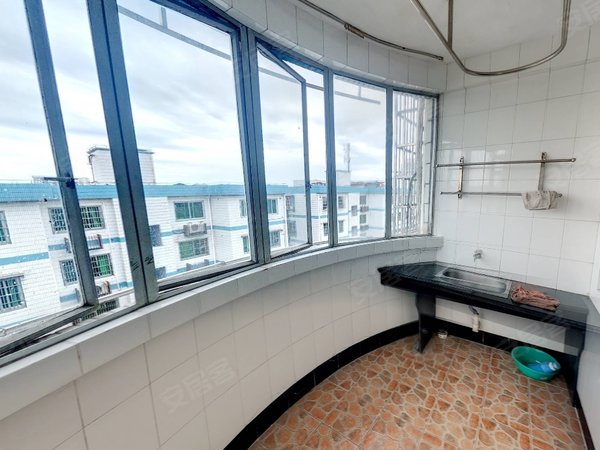 绍兴柯桥柯桥金桥花园金桥花园 3室2厅2卫 126平 设备齐全出租房源