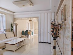 巨野巨野城区巨野市区牡丹花园电梯中等装修，家具家电齐全，拎包入住。出租房源真实图片