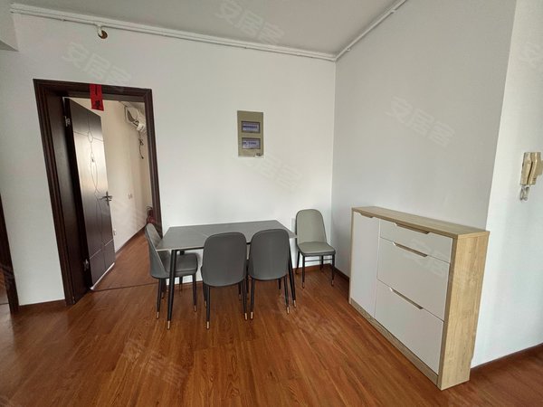 苏州常熟常熟老街金润家园金润家园 3室1厅1卫  电梯房 精装修86平米