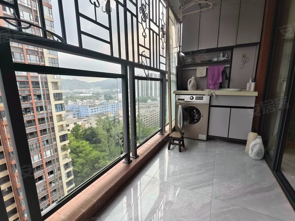 深圳龙岗龙城国际清林半山花园清林半山花园 南北通透 拎包入住 精