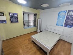 汉中汉台滨江新区临近3201医院  竹园华府合租房  拎包入住出租房源真实图片