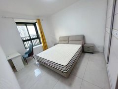 启东启东市区江海路北上海 精装修 拎包入住 包物业包车位 随时看房出租房源真实图片