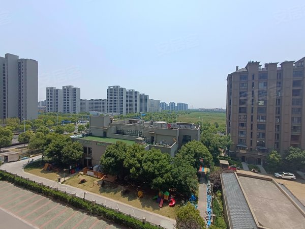 苏州吴江太湖新城绿地香奈可月付 可短租 吴江区 苏州湾东地铁站 吾悦