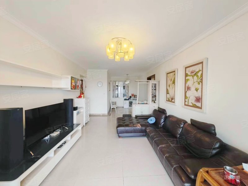 合生颐景华苑双卫格局临地铁南北通透购物方便交通便捷