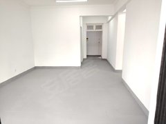 海口龙华滨海价低 国贸 原京华城 国贸城 新墙新地板   两房  临街出租房源真实图片