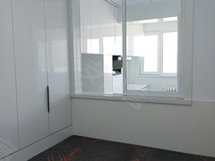 鹤岗工农新世纪广场火车站附近华宝嘉苑21楼精装,家具家电齐全拎包即住1.9万出租房源真实图片