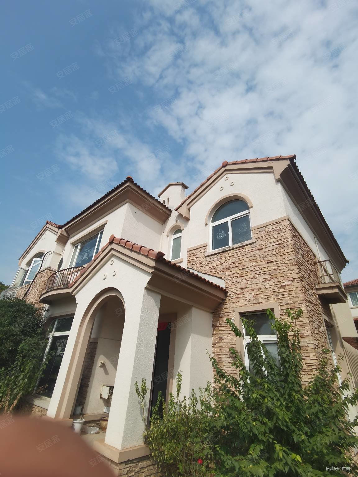 碧桂园如山湖城别墅