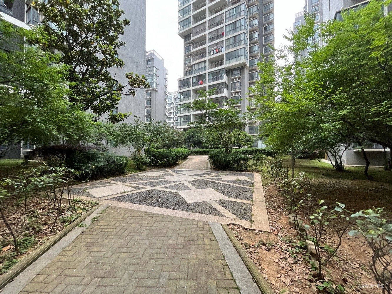 阳逻莱茵城3当装修拎包入住售价52万证满两年