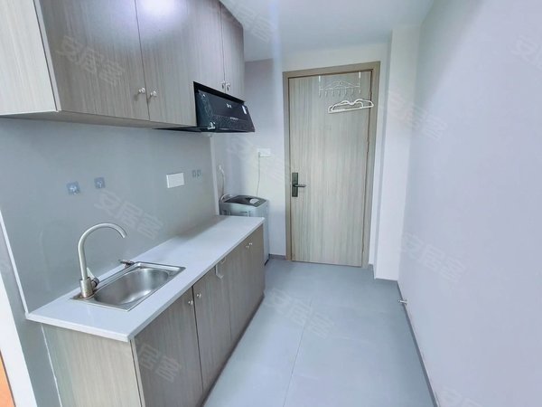 金华婺城婺城江南金华之心房東本人，山脚下带电梯近金华之心金磐商务花园新农贸，金职东门出租房源真实图片