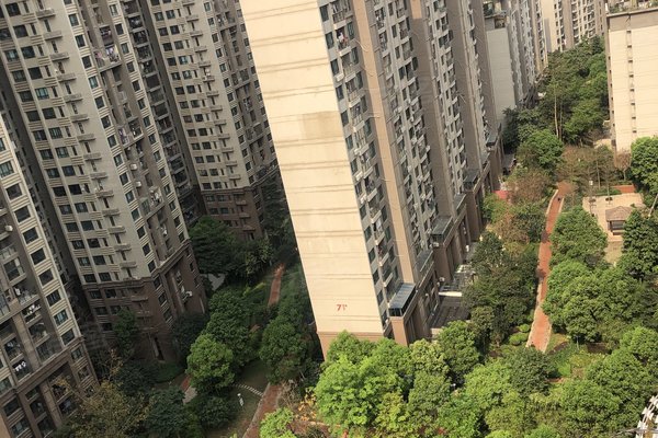 荣和大地二组团阳光里