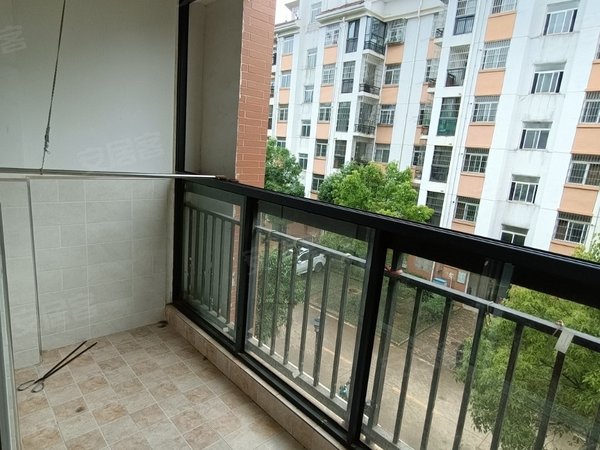 武汉洪山关山花城家园樱园花山软件新城 花城家园樱园 花城大道 花福