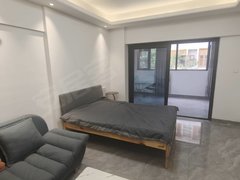 临沧临翔凤翔急租 佤山凤城精装公寓L型超大阳台 拎包入住出租房源真实图片