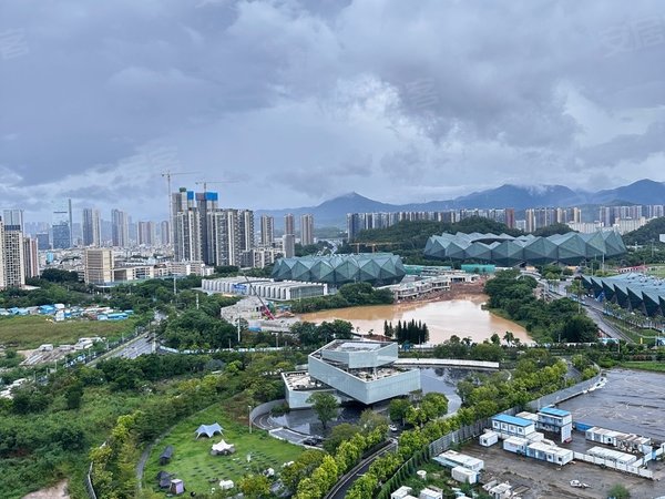 深圳龙岗大运世茂深港国际中心世茂深港大三房全新配齐,拎包入住,地铁