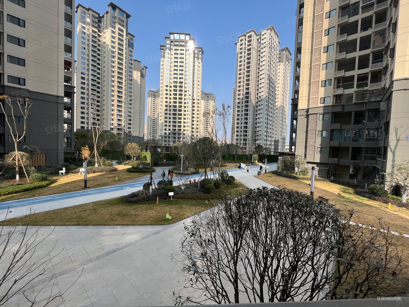 三汇四季公园3室2厅2卫95㎡南北72万