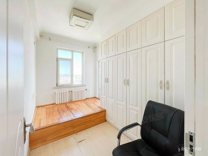 大连房产网>大连二手房>甘井子二手房>泉水二手房>润泽园(甘井子)>800