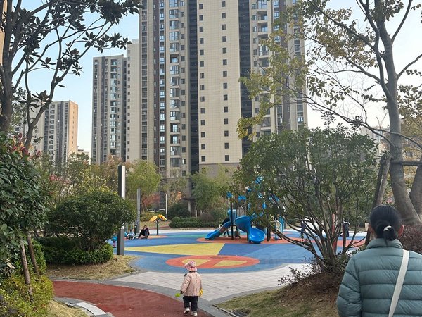 随州曾都红星国际广场碧桂园紫宸碧桂园紫宸 4室2厅2卫出租房源真实