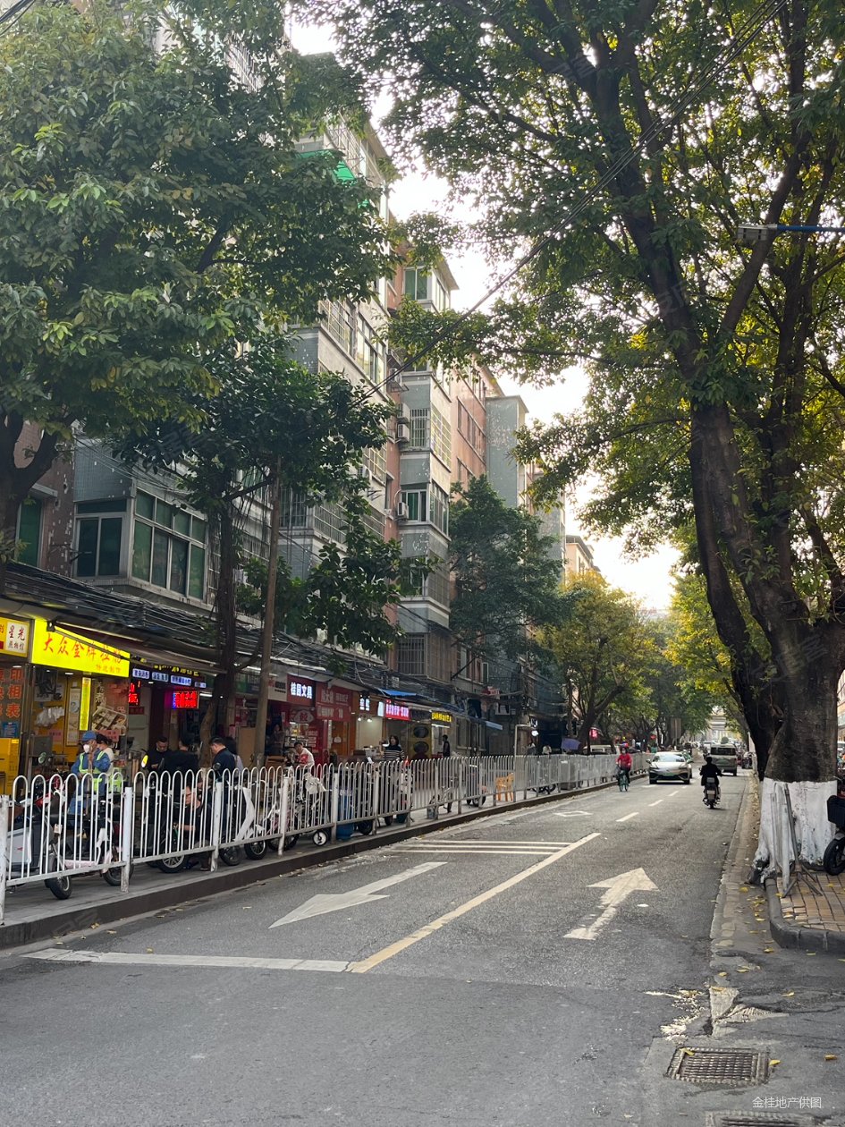 越秀区 桂小精致两房 南向 小面积 好房推荐,桂花岗小区二手房,185万