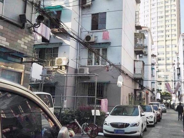老西门板块!陆家浜!精装一室!采光好! 全套家具!拎包入住!