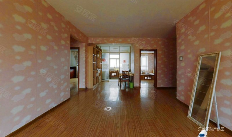 怡馨苑三居室双卫单价7000了