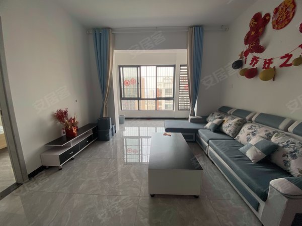 南宁西乡塘大学东路中旭天悦中旭天悦 3室2厅2卫 1800.