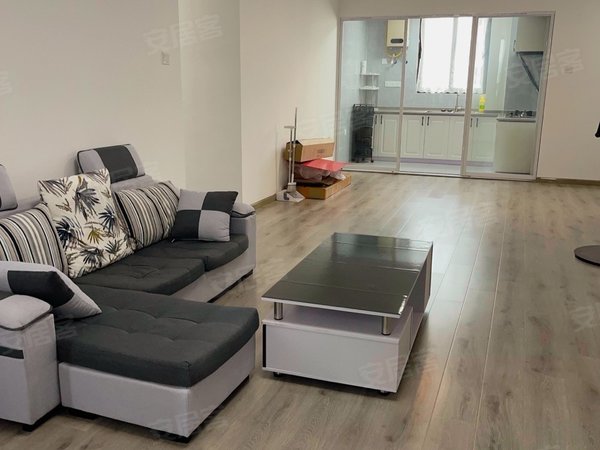 杭州临安临安城区中骏柏景湾(公寓住宅)东站旁中骏骏澜湾,出租,包物业